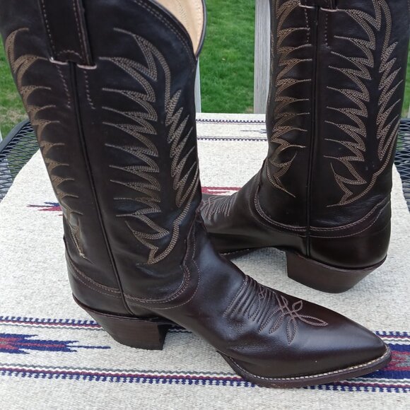 JUSTIN VINTAGE 80'S NWT DARK BROWN LEATHER WESTERN COWBOY BOOTS SIZE 7B B9648 - Picture 11 of 16